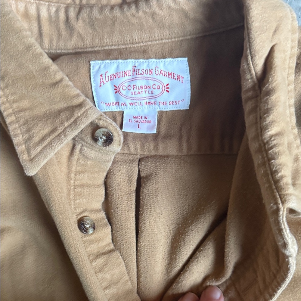 Filson Cotton Flannel - Picture 2 of 2